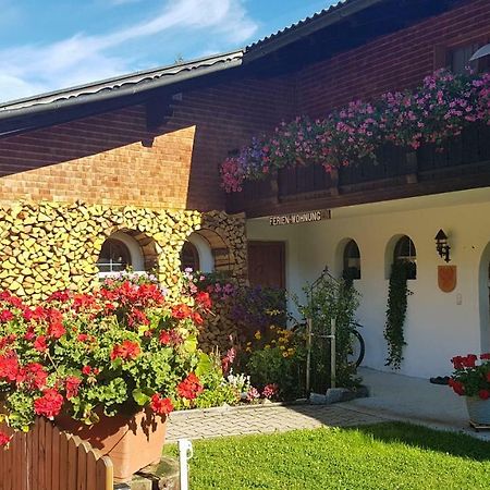 Apartamento Haus Rochard Kienzen Exterior foto